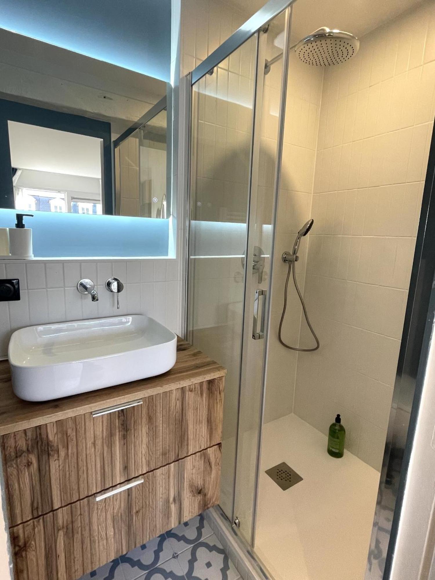 Sous Le Chene Bleu - Appartement Cosy Au Coeur De Dijon Zewnętrze zdjęcie